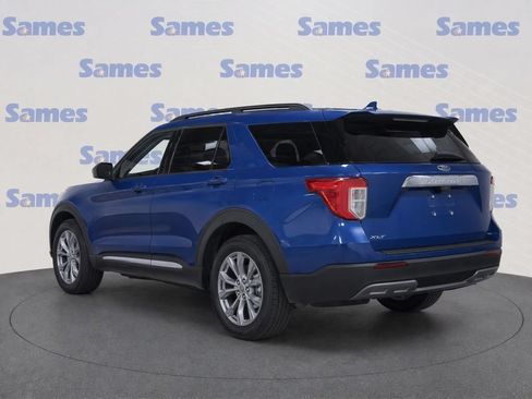 Used 2020 Ford Explorer XLT w/ Equipment Group 202A RWD image 4