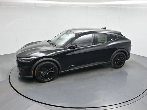 Used 2025 Ford Mustang Mach-E Select w/ Comfort Package Lite RWD image 46