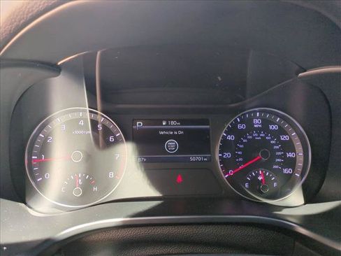 Used 2023 Kia Forte GT-Line w/ GT-Line Premium Package FWD image 11