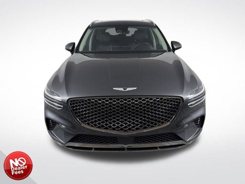 Used 2023 Genesis GV70 2.5T w/ Select Package AWD/4WD image 9