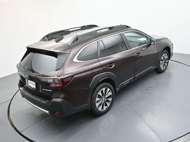 Used 2025 Subaru Outback Limited AWD/4WD image 26