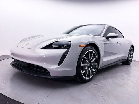 Used 2024 Porsche Taycan w/ Premium Package RWD image 13
