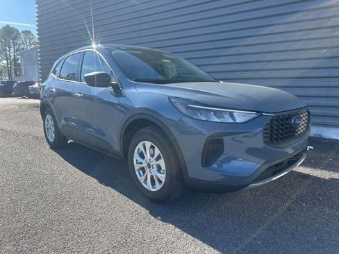 New 2026 Ford Escape Active image 1