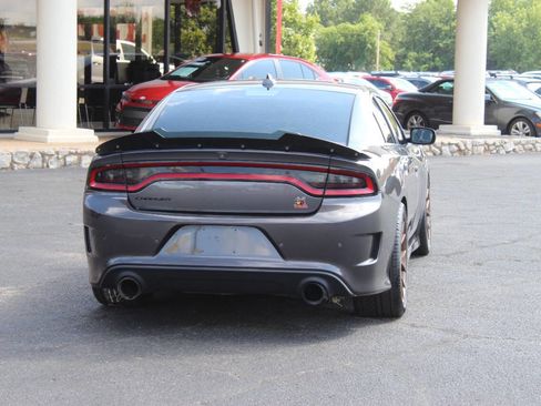 Used 2018 Dodge Charger R/T Scat Pack w/ Dynamics Package image 6