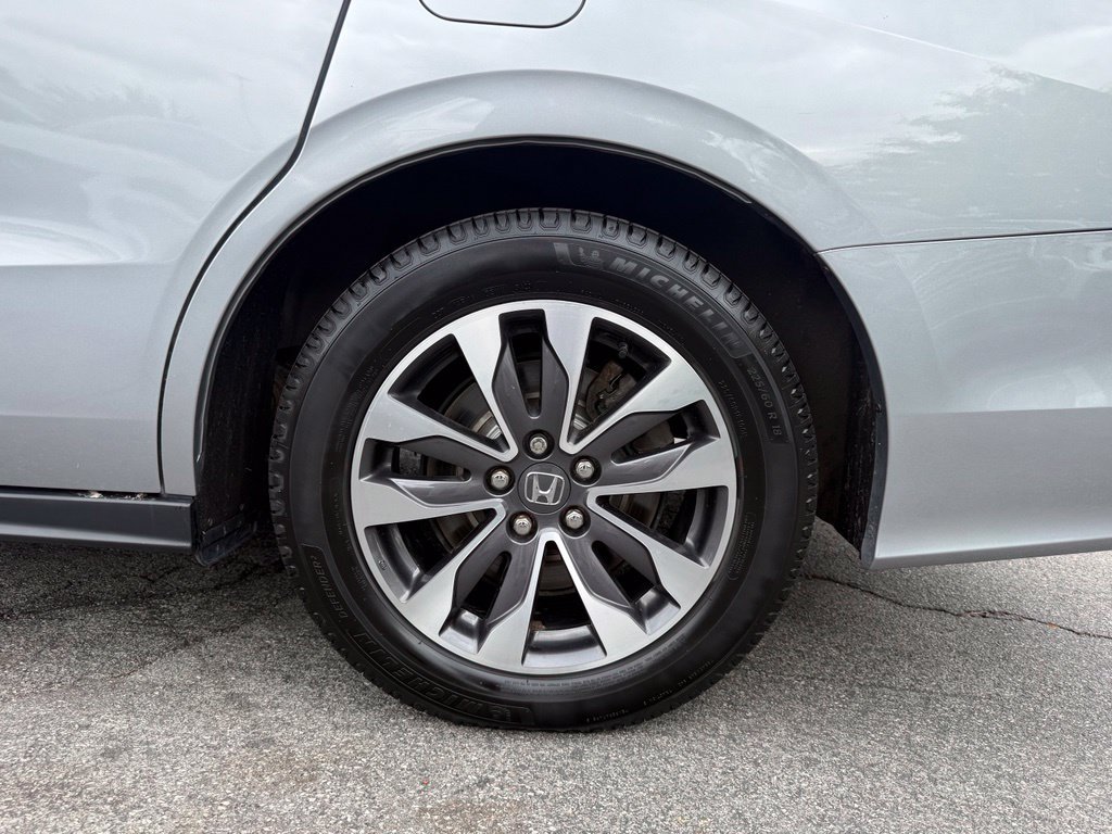 Used 2022 Honda Odyssey EX-L image 25