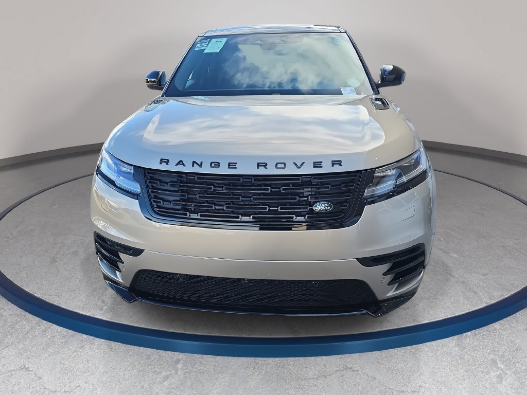 New 2026 Land Rover Range Rover Velar Dynamic SE AWD/4WD image 2