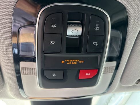 Used 2023 Hyundai Santa Fe Limited AWD/4WD image 43