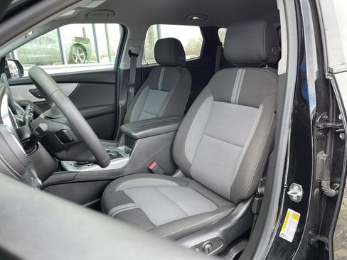 Used 2023 Chevrolet Blazer LT image 14