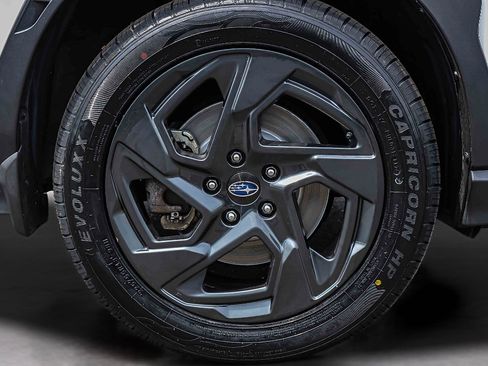 Used 2024 Subaru Crosstrek 2.5i Sport AWD/4WD image 28