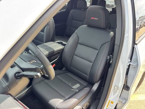 New 2026 Chevrolet Traverse Z71 w/ Enhanced Driving Package AWD/4WD image 23