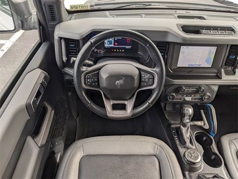 Used 2023 Ford Bronco Black Diamond image 12