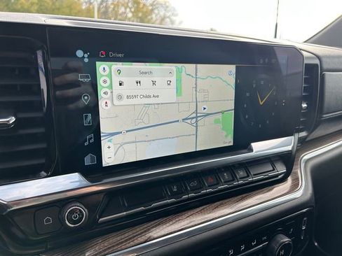 Used 2025 Chevrolet Silverado 3500 LT image 28