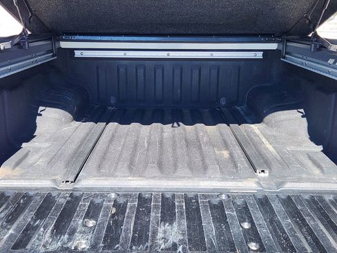 Used 2017 Nissan Frontier PRO-4X w/ Pro-4x Luxury Package image 26