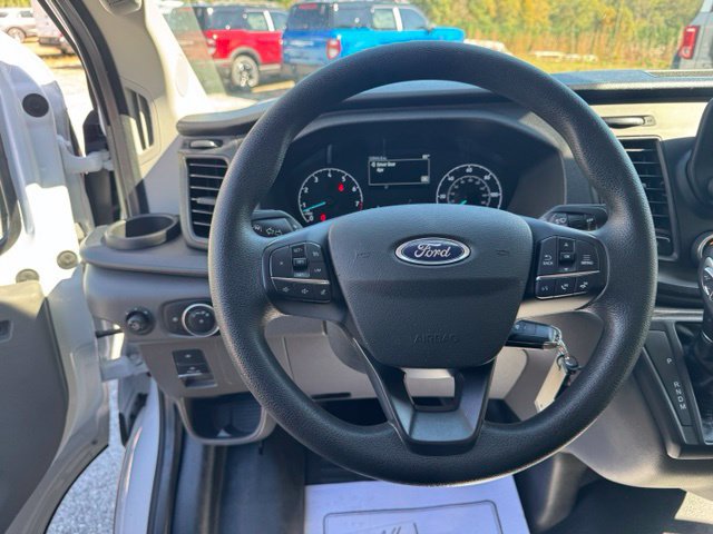 Used 2025 Ford Transit 250 Low Roof w/ Exterior Upgrade Package RWD image 13