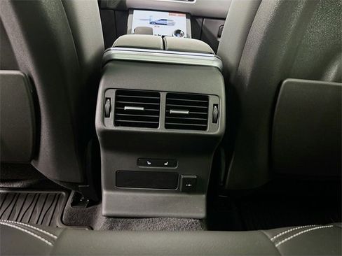 Certified 2023 Land Rover Range Rover Velar R-Dynamic S image 25