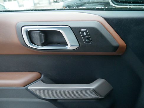 Certified 2023 Ford Bronco Outer Banks image 20