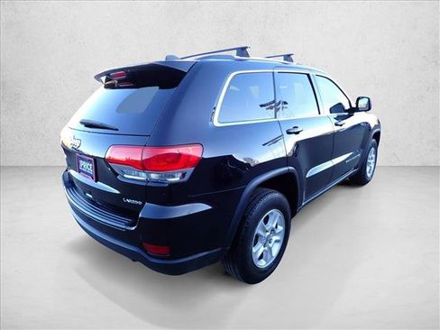 Used 2017 Jeep Grand Cherokee Laredo w/ Quick Order Package 23E image 4