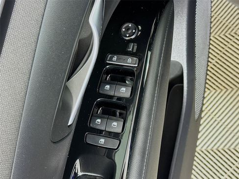 Certified 2022 Hyundai Tucson Limited FWD image 20