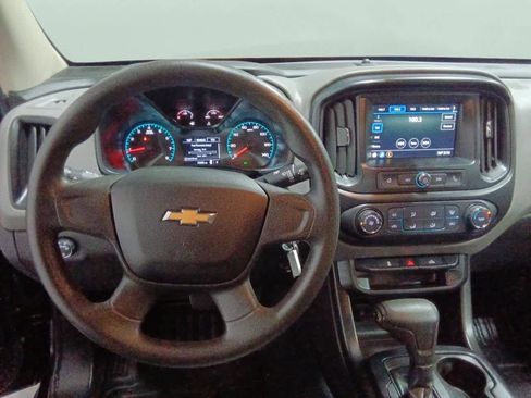 Used 2019 Chevrolet Colorado W/T image 13