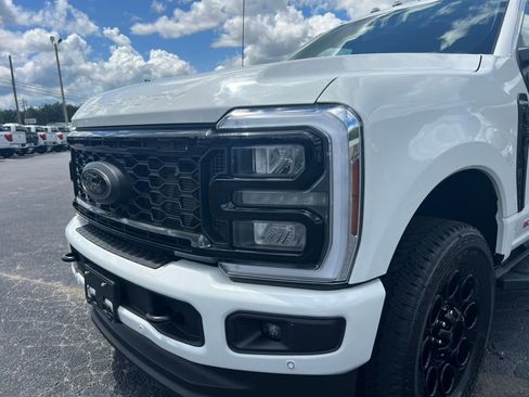 New 2025 Ford F350 Lariat w/ Lariat Ultimate Package image 10
