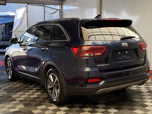 Used 2019 Kia Sorento EX w/ EX Touring Package AWD/4WD image 4