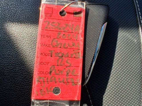 Used 2024 Chevrolet Traverse RS image 13