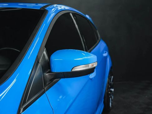 Used 2017 Ford Focus RS image 9