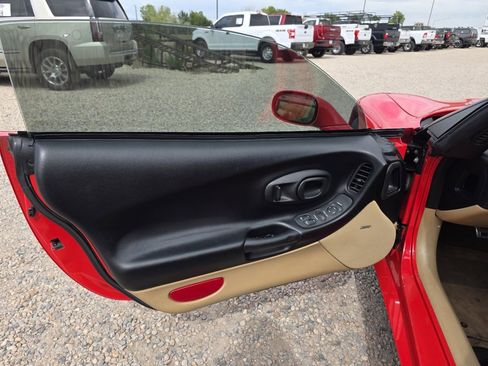 Used 1998 Chevrolet Corvette Convertible image 19