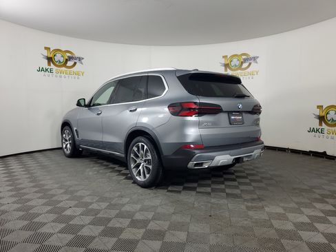 New 2026 BMW X5 xDrive40i image 5