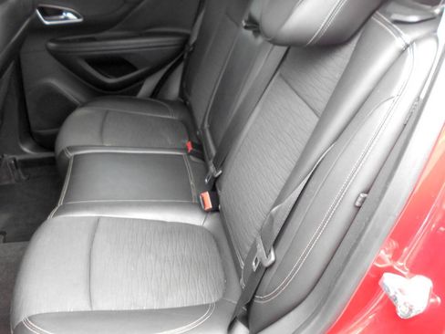 Used 2015 Buick Encore Convenience FWD image 18