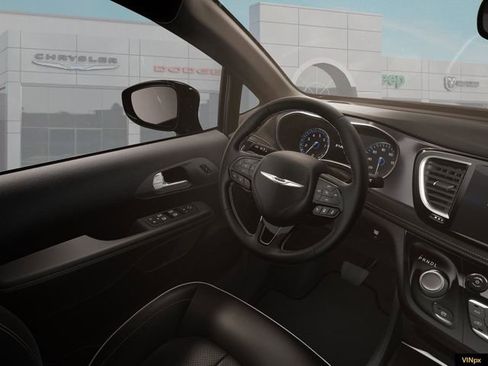 New 2026 Chrysler Pacifica Limited AWD/4WD image 16