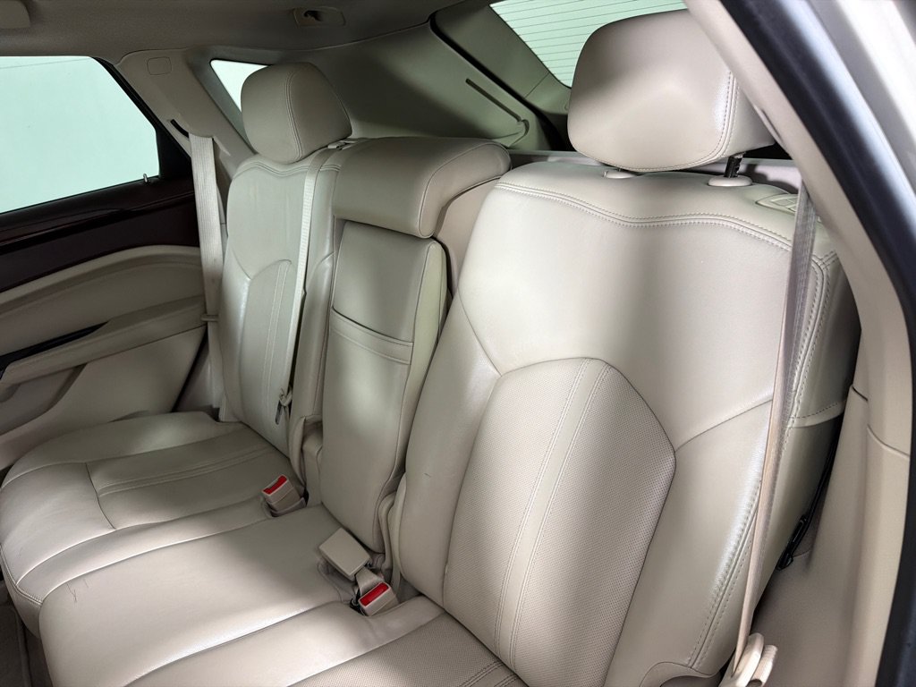 Used 2015 Cadillac SRX Luxury FWD image 19
