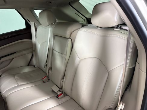 Used 2015 Cadillac SRX Luxury FWD image 19