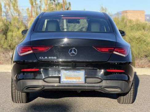 Used 2020 Mercedes-Benz CLA 250 CLA 250 image 9