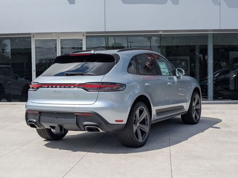 New 2026 Porsche Macan image 9