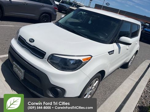Used 2019 Kia Soul FWD image 4