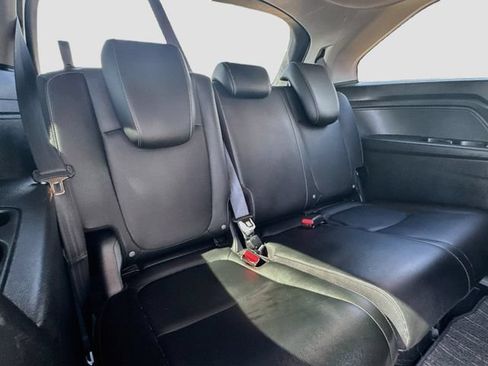 Used 2024 Honda Odyssey EX-L image 32