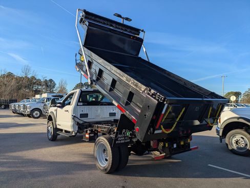 New 2026 Ford F550 4x4 Regular Cab Super Duty image 28