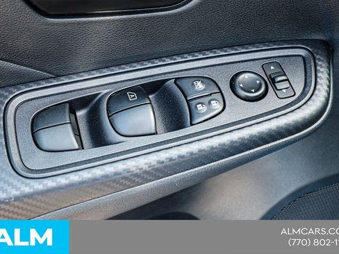 Used 2024 Nissan Versa S w/ S Plus Package image 37