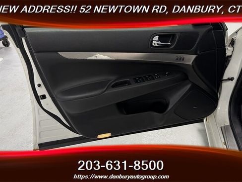 Used 2013 INFINITI G37 x Sedan w/ Premium Pkg AWD/4WD image 9