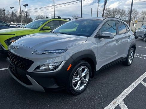 Used 2023 Hyundai Kona SEL w/ Cargo Package image 4