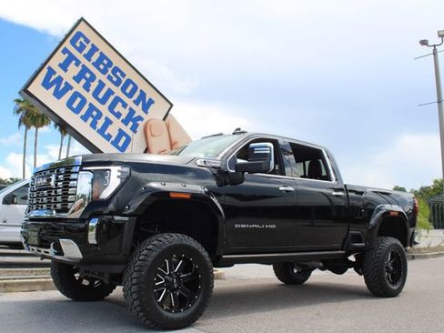 Used 2024 GMC Sierra 2500 Denali w/ Denali Reserve Package image 1