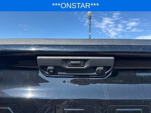 Used 2023 Chevrolet Silverado 1500 ZR2 w/ Technology Package AWD/4WD image 12