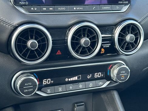 Used 2021 Nissan Sentra SV image 19