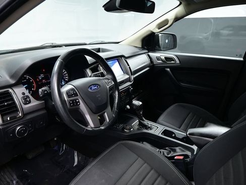 Used 2022 Toyota Venza XLE AWD/4WD image 28