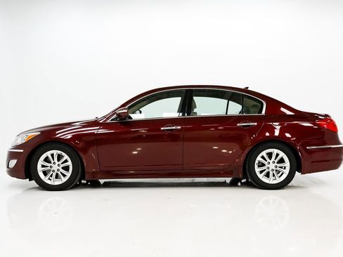 Used 2012 Hyundai Genesis 3.8 image 19