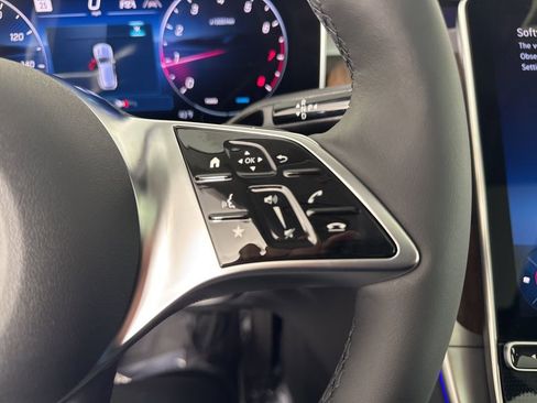 New 2026 Mercedes-Benz GLC 300 GLC 300 image 30