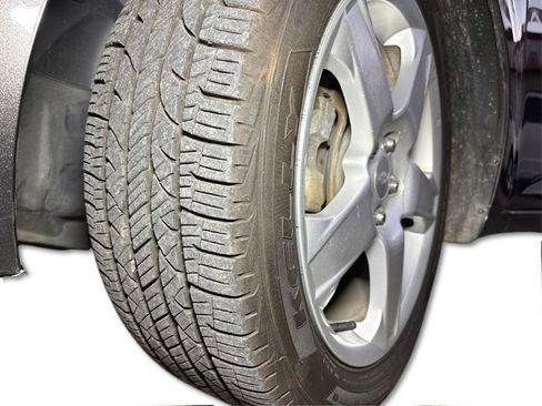 Used 2013 Chevrolet Sonic LTZ image 22