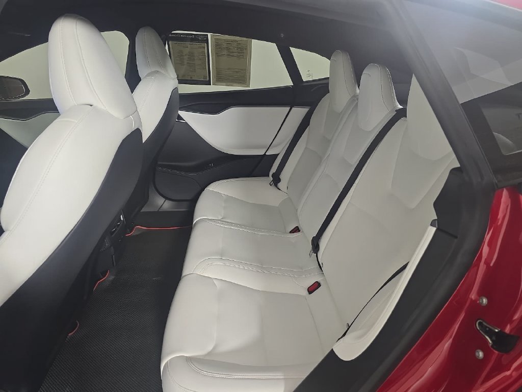 Used 2020 Tesla Model S Long Range Plus AWD/4WD image 10
