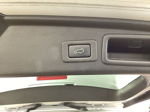 Used 2015 Subaru Forester 2.5i Limited w/ Popular Package #1 AWD/4WD image 35
